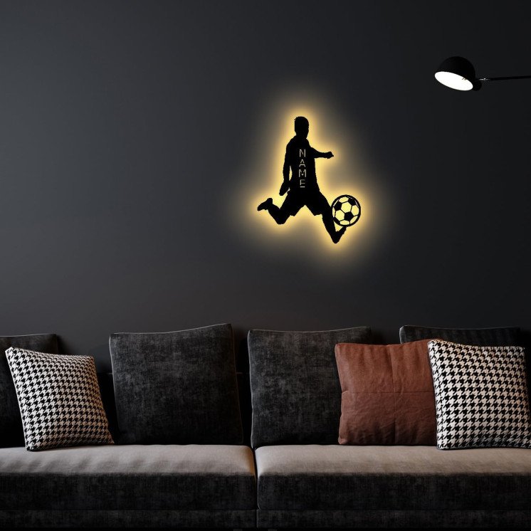 LEON FOLIEN Fußball Geschenke mit Namen für Jungs Männer Mädchen LED Lampe Nachtlicht mit Personalisierung in 7 Farben Aus MDF