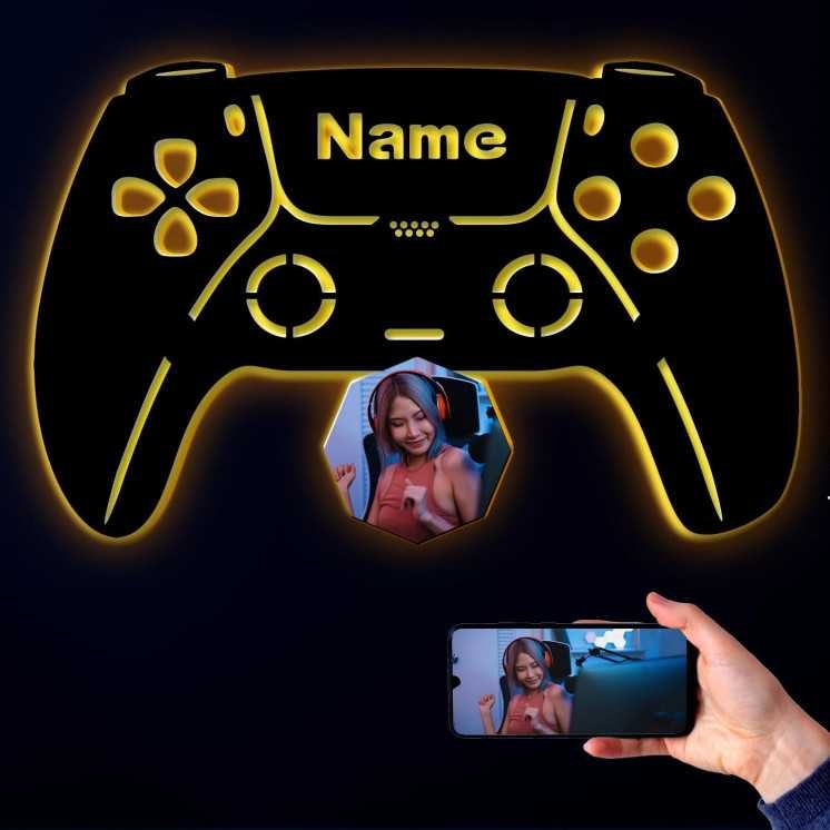 LEON FOLIEN Gaming Controller Wand Deko Mit Foto auf Holz gedruckt personalisiert Name - Geschenke (Optional) Led Beleuchtung